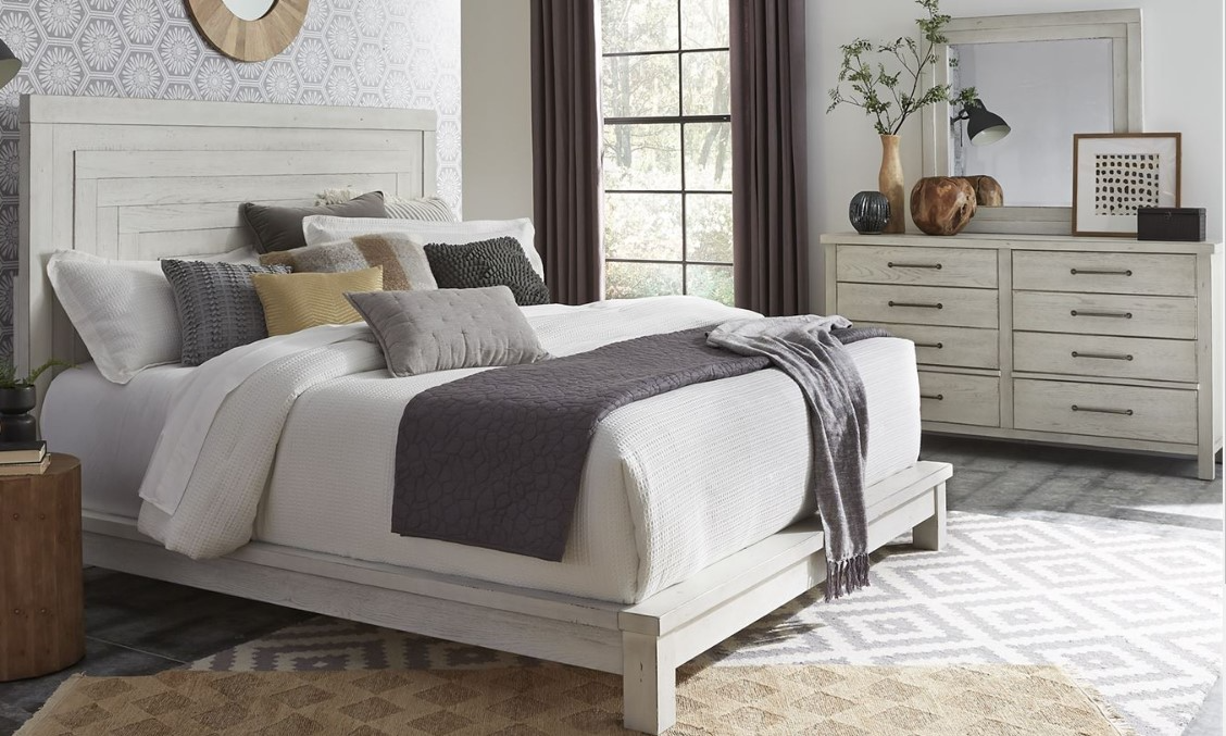 Modern Farmhouse King deals 3pc Quilt Set