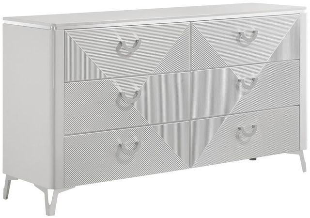 Coaster® Cassia 5-Piece White High Gloss Eastern King Bedroom Set-3