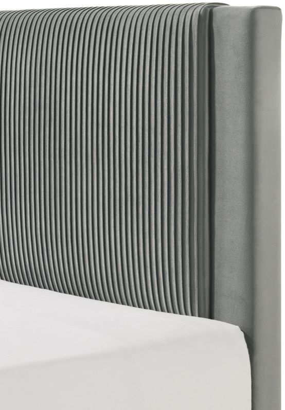 Crown Mark Lucia Light Gray Full Platform Bed-3