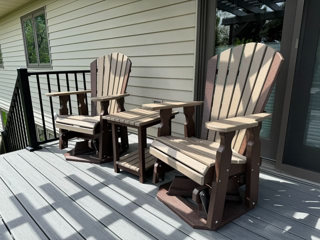 Creekside Classic Back Swivel Glider w/ End Table Set-0