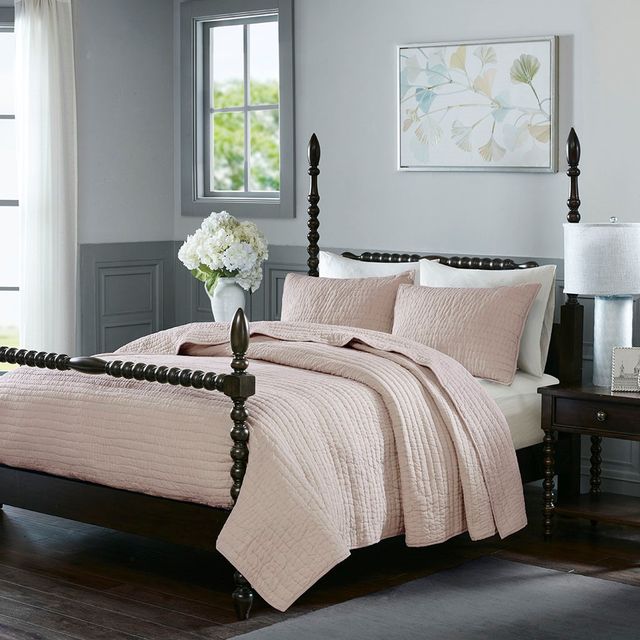 Olliix by Madison Park Signature Serene Blush Full/Queen Cotton Hand Quilted Coverlet Set-0