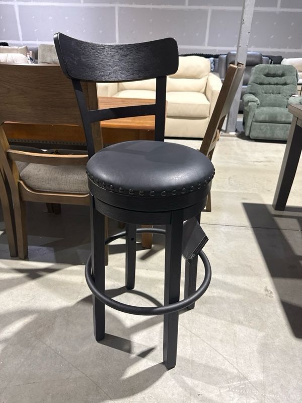 Clearance Signature Design by Ashley® Set of 2 Valebeck Black Tall Upholstered Swivel Bar Stool-0