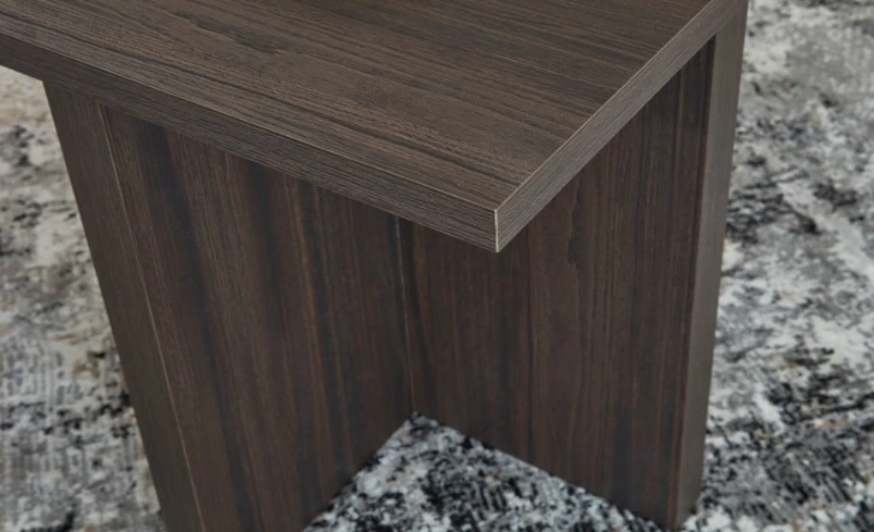 Signature Design by Ashley® Zendex 2-Piece Dark Brown