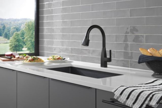 Peerless Xander® Matte Black 15" Single Handle Pull-Down Kitchen Faucet Tract Pack-1