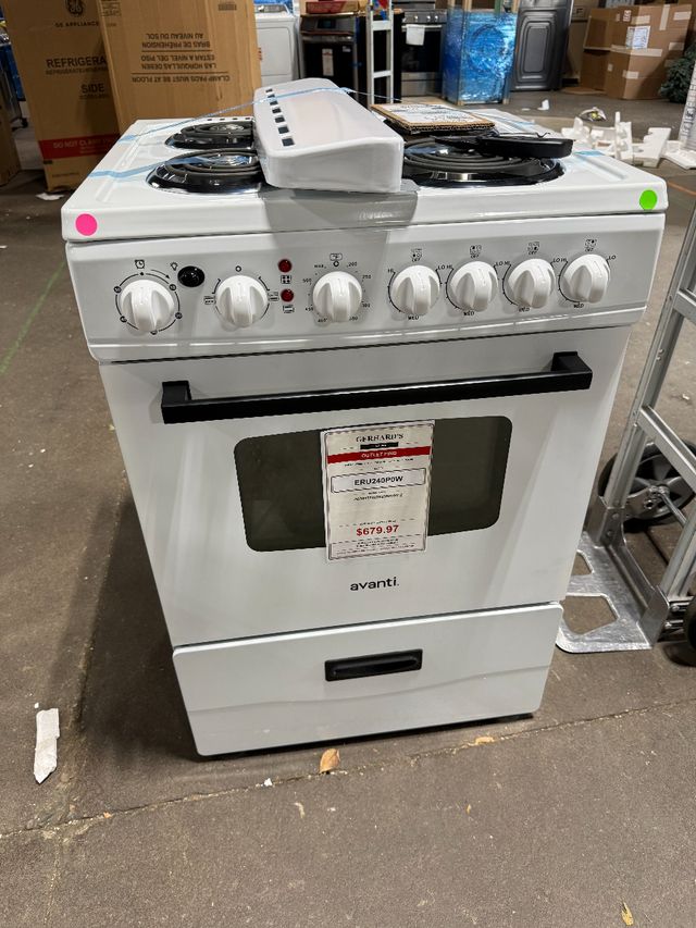 Avanti® 24" White Freestanding Electric Range-0