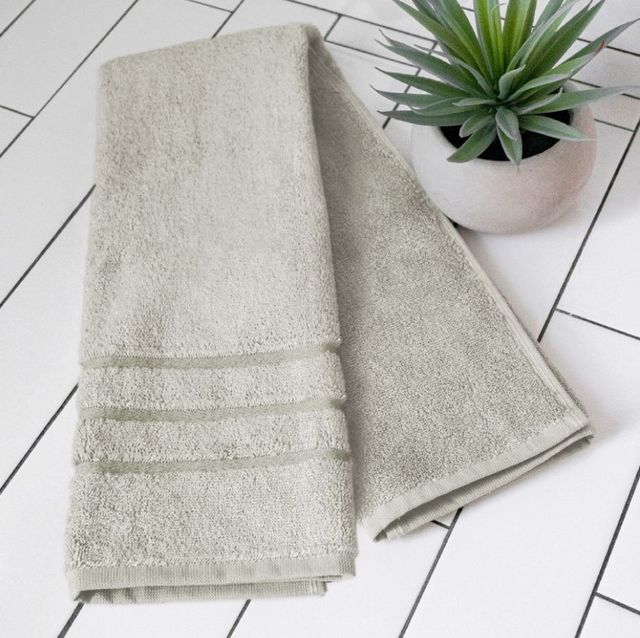 Cariloha Harbor Gray Viscose and Turkish Cotton Blend Hand Towel-4