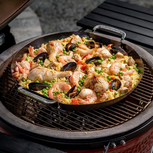 Kamado Joe® Karbon Steel™ Paella Pan-2