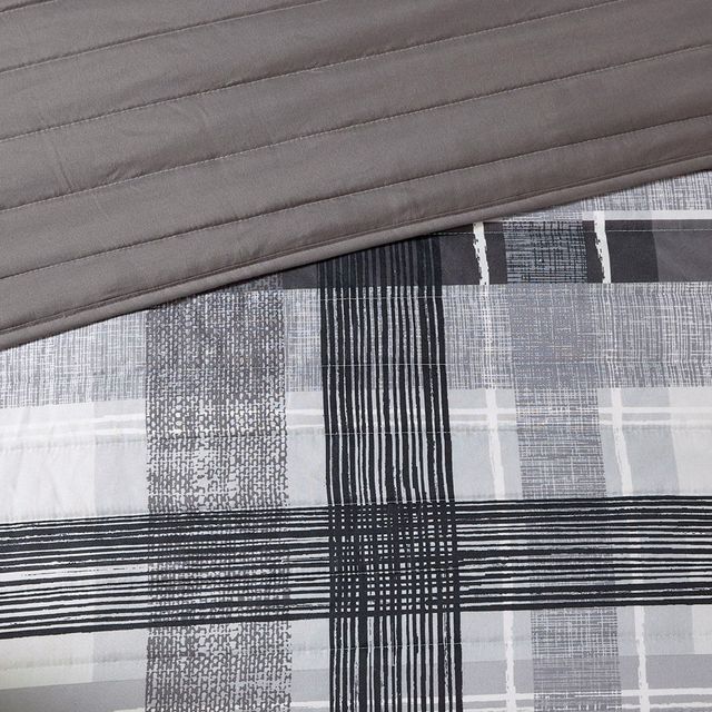 Olliix by Intelligent Design Rudy Black Full/Queen Plaid Reversible Coverlet Set-4