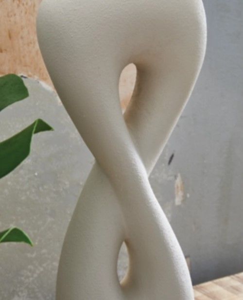 Signature Design by Ashley® Judrich Gold/White Table Lamp-1
