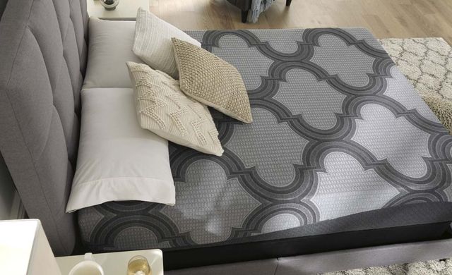 Sierra Sleep® by Ashley® 12" Hybrid Firm Tight Top King Mattress in a Box-8