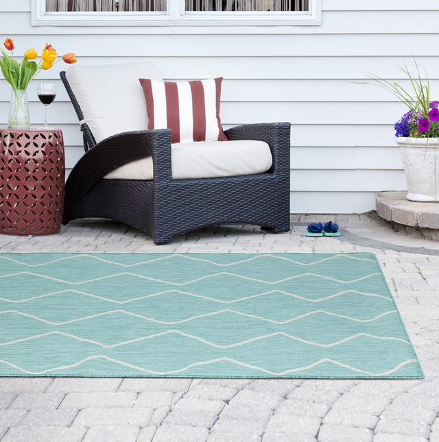Olliix by Madison Park Azure Aqua/White 8 x 10' Moroccan Tile Indoor/Outdoor Rug-2