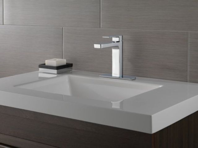 Peerless Xander® Chrome Single Handle Hi-Arc Bathroom Faucet-1