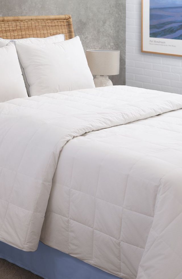 Concept ZZZ White King Climarest Blanket-1