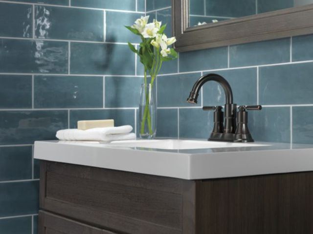 Peerless Westchester® Oil Rubbed Bronze 2-Handle Centerset Bathroom Faucet-1