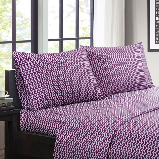 Olliix by Intelligent Design Purple Queen Chevron Printed Microfiber Sheet Set-4
