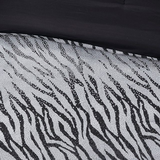 Olliix by Madison Park Sahara 14 Piece Jacquard Complete Black King Bedding Set Bonus Throw Euro Shams-4
