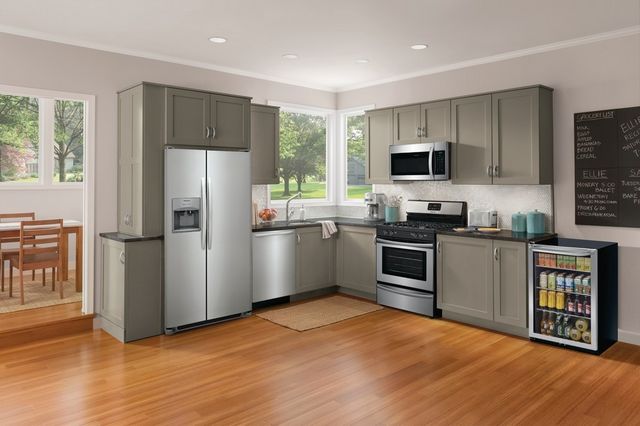 Frigidaire® 4.6 Cu. Ft. Stainless Steel Freestanding Beverage Center-4
