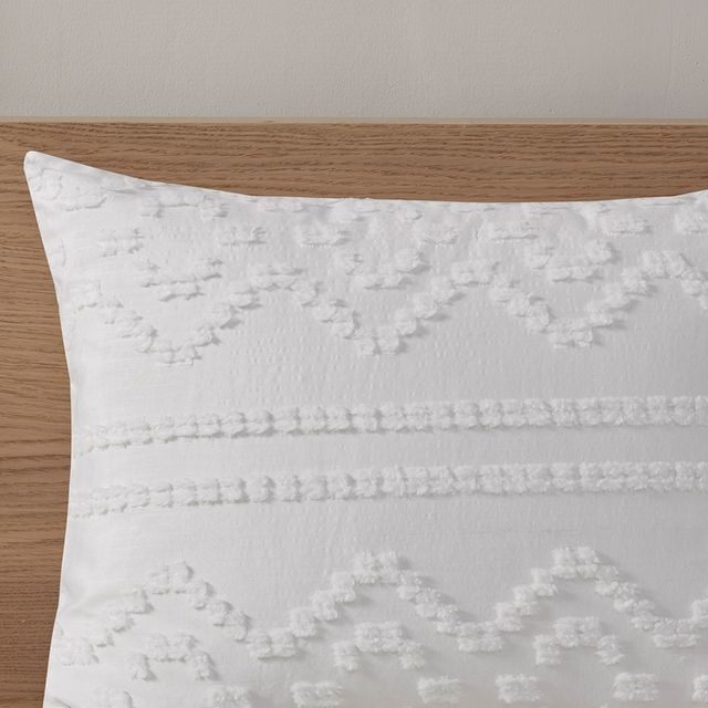 Olliix by Intelligent Design Annie Ivory Full/Queen Solid Clipped Jacquard Comforter Set-3