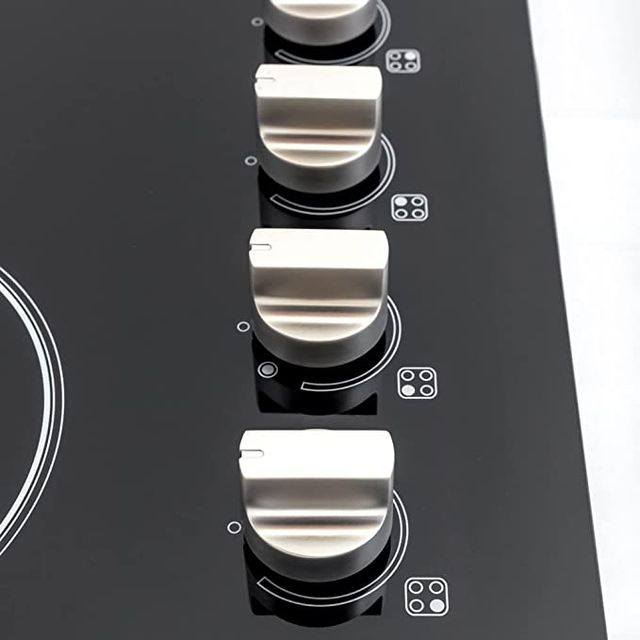 Magic Chef® 24" Black Electric Cooktop-2