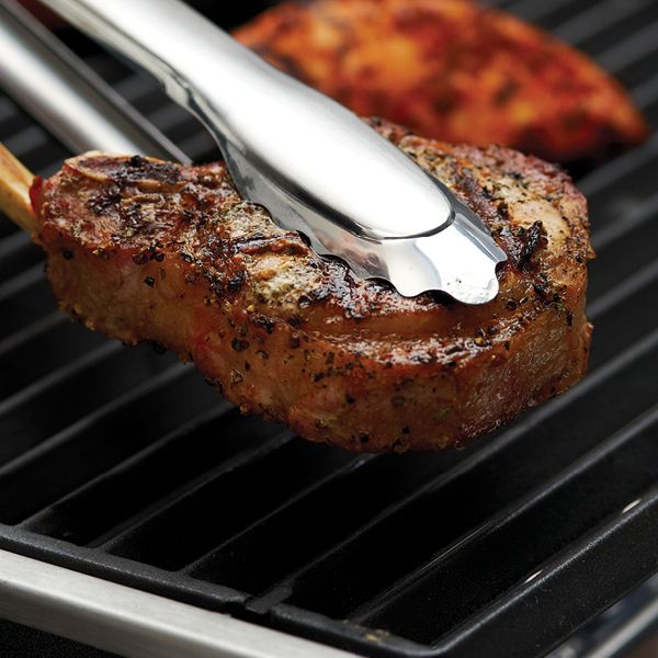 Broil King® Sovereign™ Black Cooking Grids-1