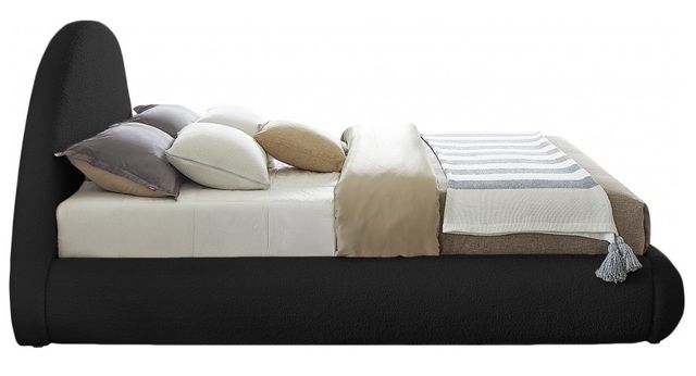 Meridian Furniture Rudy Black Queen Bed-2