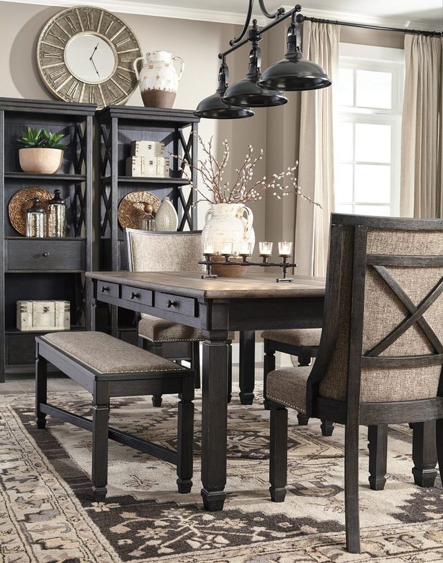 Signature Design by Ashley® Tyler Creek Weathered Gray Dining Table with Black Legs-2