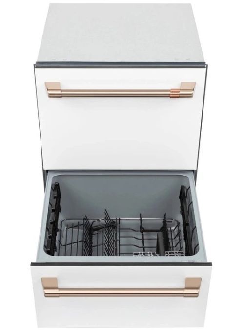 Café™ 4 Piece Matte White Gas Kitchen Package-3