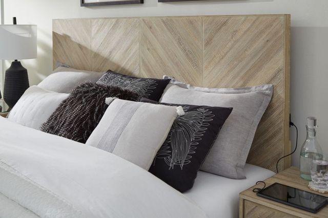 aspenhome® Maddox Biscotti California King Panel Bed-1