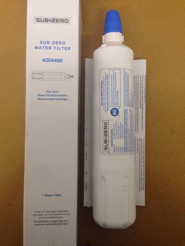 Sub-Zero® Refrigerator Water Filter-2