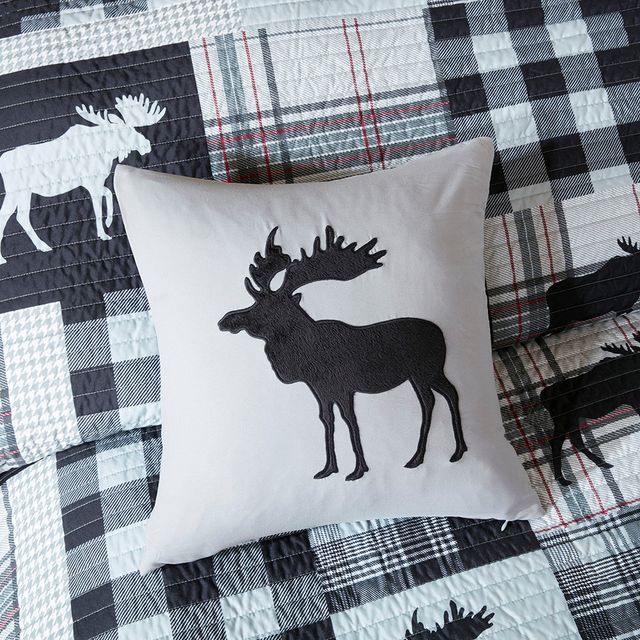 Olliix by Woolrich Sweetwater 4 Piece Black/Grey Full/Queen Oversized Quilt Set-4