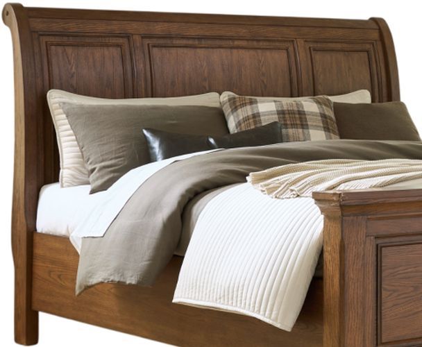 Signature Design by Ashley® Havenstein Warm Brown King Sleigh Bed-2