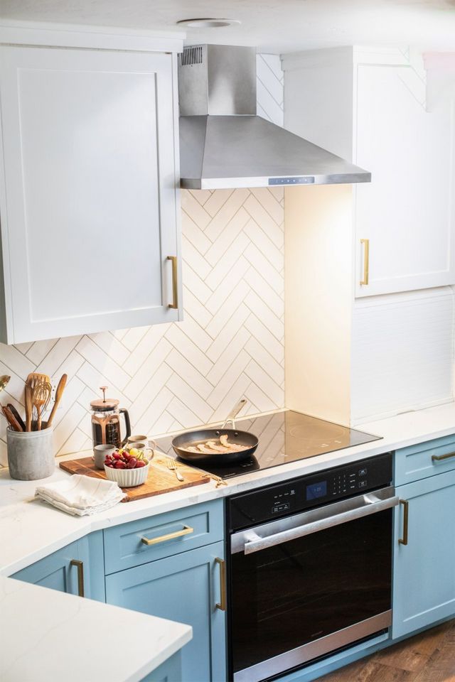 Sharp® 30" Stainless Steel Wall Mounted Range Hood-10