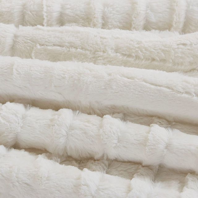 Olliix by Madison Park Arctic Ivory Full/Queen Fur Down Alternative Comforter Mini Set-2