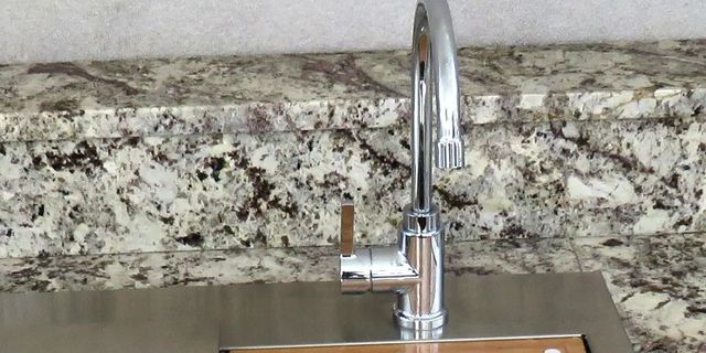 XO 30" Stainless Steel Pro-Grade Luxury Cocktail Pro Station with Sink-3