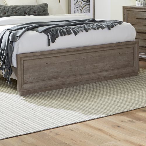 Clearance Liberty Furniture Horizons Graystone King Panel Bed-3
