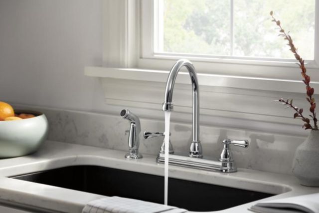 Peerless Elmhurst® Chrome 2-Handle Kitchen Faucet with Spray-2
