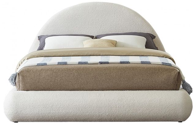 Meridian Furniture Rudy Cream Queen Bed-1