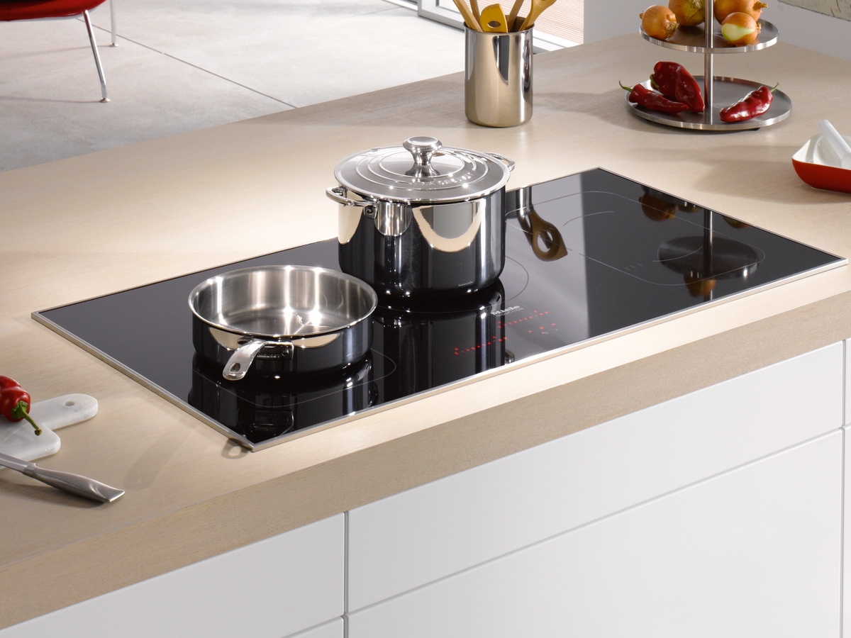 Miele 42 Black Induction Cooktop
