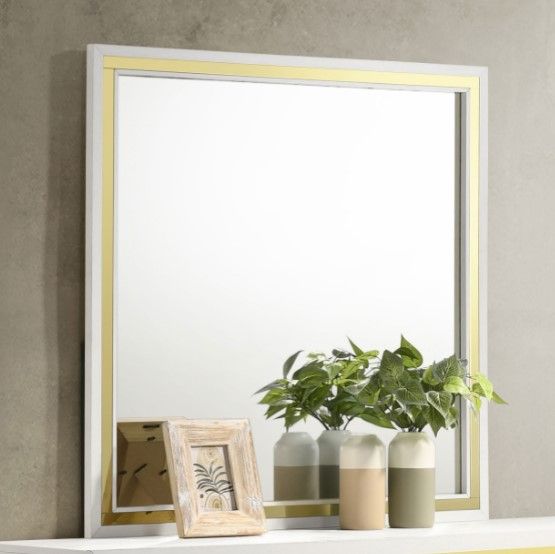 Coaster® Lucia White Dresser Mirror-3