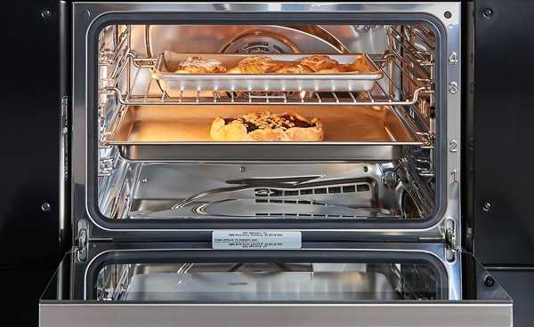 Wolf M Series Built in Oven - Thumbnail 4