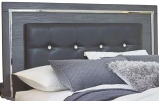 Signature Design by Ashley® Lodanna Gray California King/King Upholstered Panel Headboard