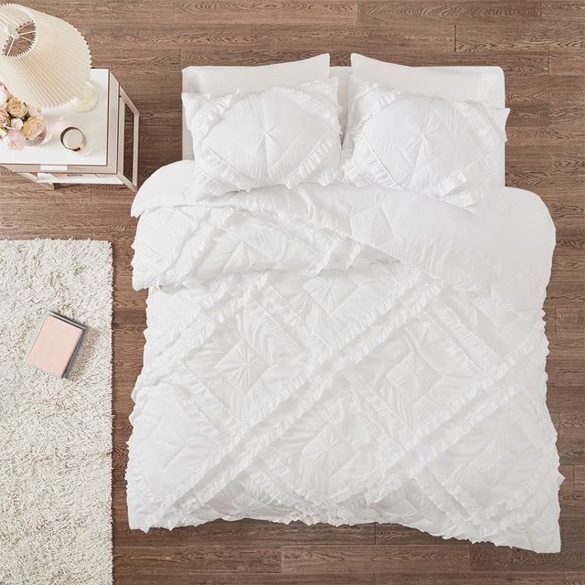 Olliix by Intelligent Design Kacie White Full/Queen Solid Coverlet Set with Tufted Diamond Ruffles-1