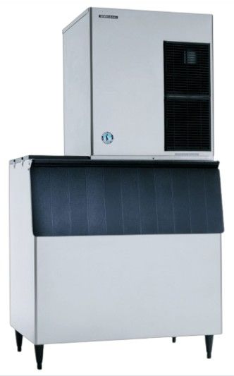 Hoshizaki Cubelet 30" 1327 lb. Stainless Steel Air-Cooled Icemaker-1