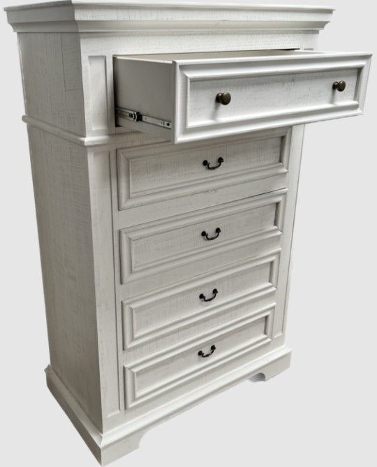 Million Dollar Rustic Freedom Frosted White Chest-1