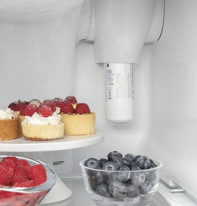 Café™ 36 in.  21.9 Cu. Ft. Stainless Steel Counter Depth Side by Side Refrigerator-5