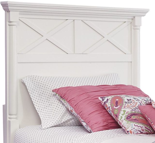 Signature Design by Ashley® Kaslyn 5-Piece White Twin Panel Headboard Bed Set-1