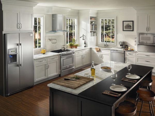 Frigidaire 36" Glass Canopy Wall Hood