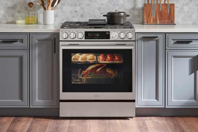 LG 30" PrintProof® Stainless Steel Slide In Gas Range-12