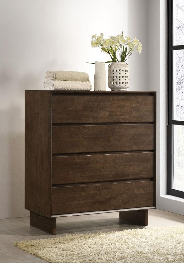 Coaster® Glenwood Warm Brown Chest-2