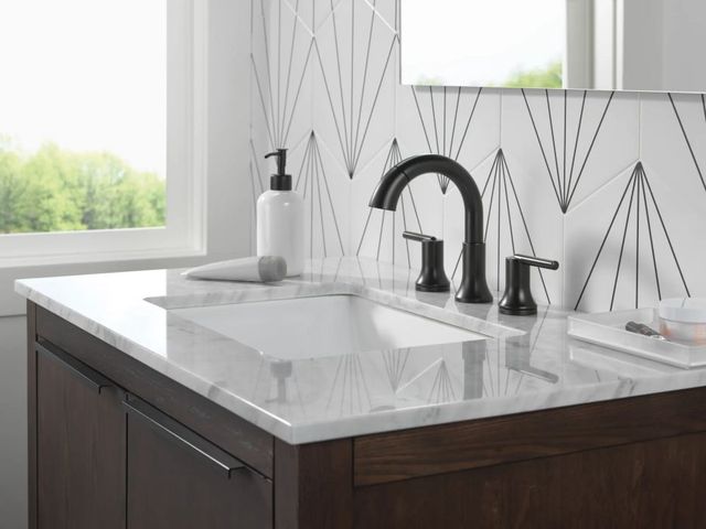 Delta Trinsic® Matte Black 2-Handle Lever Widespread Pull Down Bathroom-1